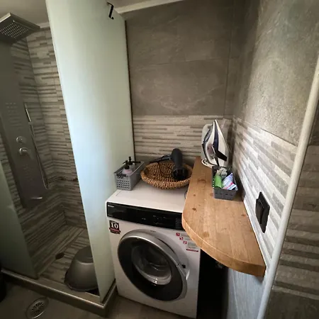 アパート Margarita In Paralia Velikas *